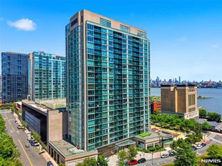20 Newport Parkway 2012, Jersey City, NJ 07310