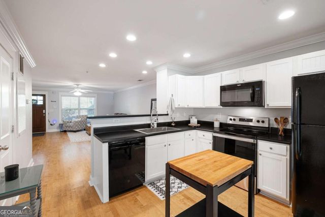 1035 Barnett Shoals Road 813, Athens, GA 30605