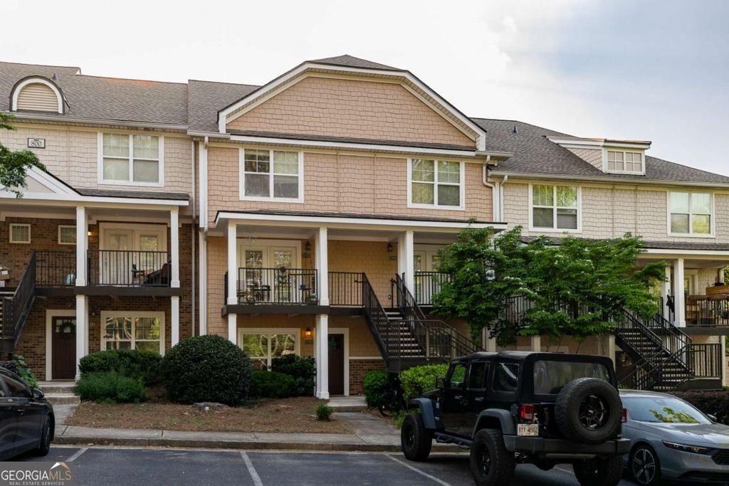 1035 Barnett Shoals Road 813, Athens, GA 30605