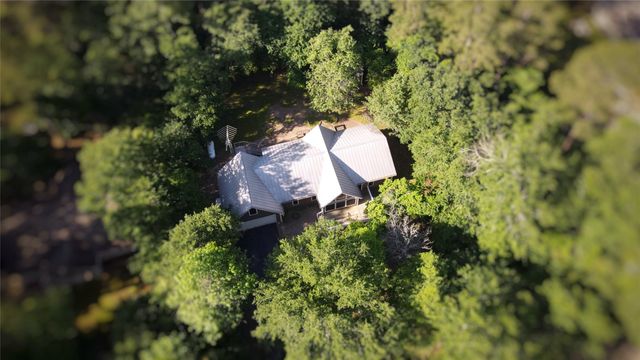 153 Candlelight Cove, Holly Lake Ranch, TX 75765