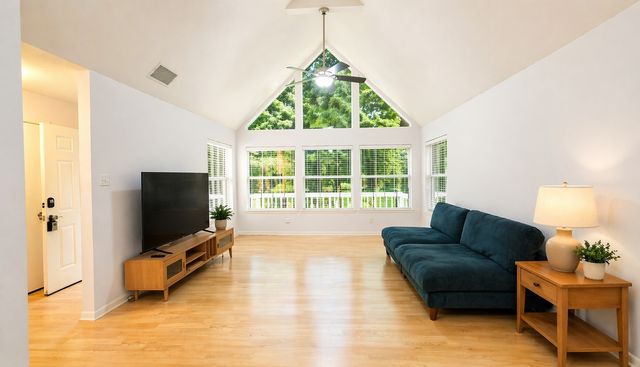 153 Candlelight Cove, Holly Lake Ranch, TX 75765