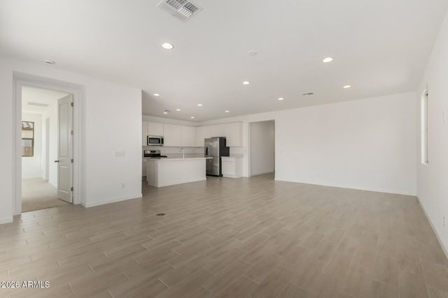 12377 W PARKWAY Lane, Avondale, AZ 85323