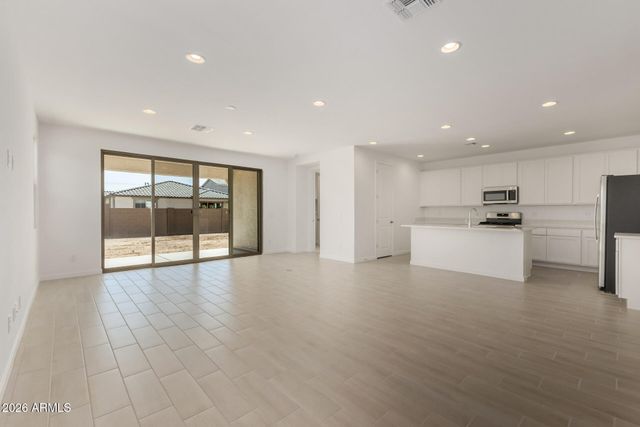 12377 W PARKWAY Lane, Avondale, AZ 85323