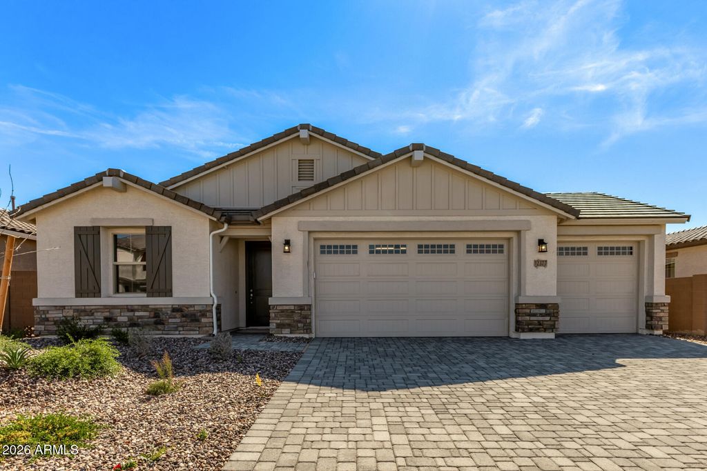 12377 W PARKWAY Lane, Avondale, AZ 85323