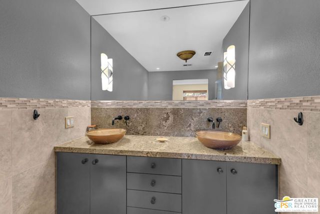 72853 Don Larson Lane, Palm Desert, CA 92260