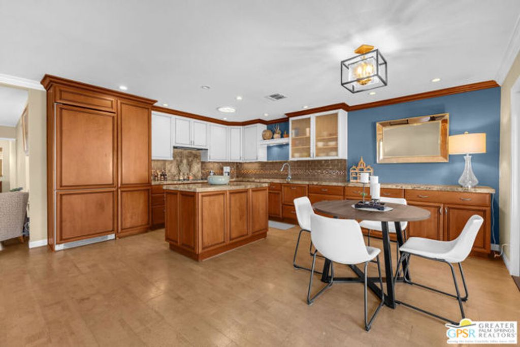 72853 Don Larson Lane, Palm Desert, CA 92260