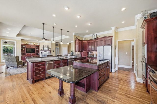 1719 Moreland Drive, Sherman, TX 75090