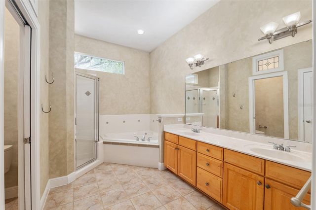 10511 SW 17TH PLACE, Gainesville, FL 32607