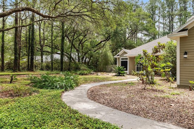 10511 SW 17TH PLACE, Gainesville, FL 32607