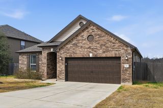 312 Linden ST, Bastrop, TX 78602