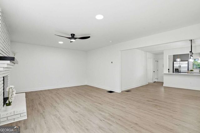 2880 Sherwood Road SE, Smyrna, GA 30082