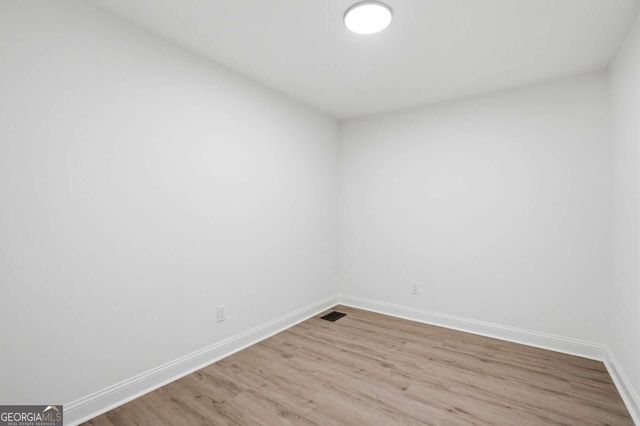 2880 Sherwood Road SE, Smyrna, GA 30082