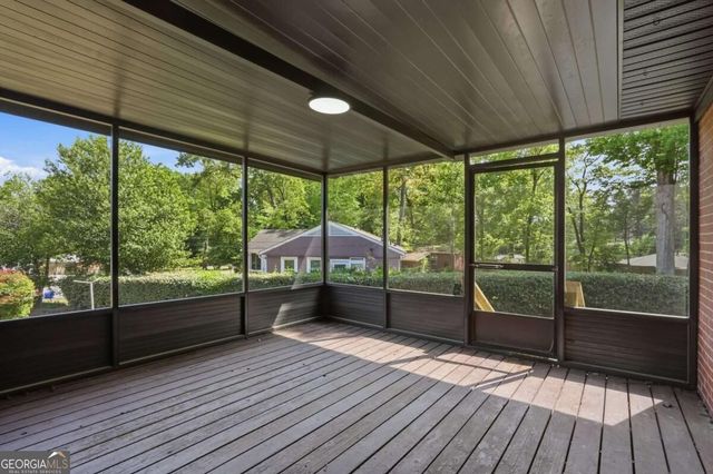 2880 Sherwood Road SE, Smyrna, GA 30082