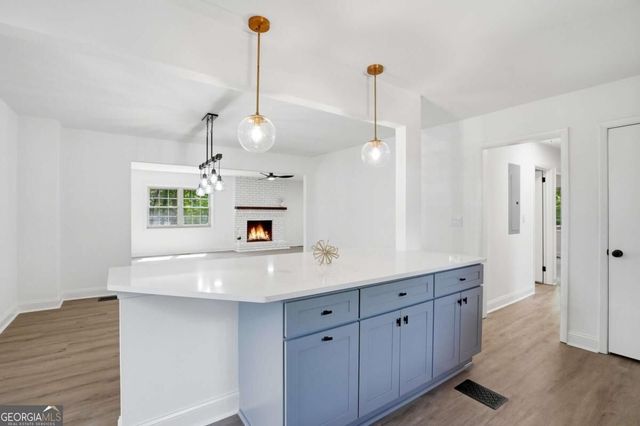 2880 Sherwood Road SE, Smyrna, GA 30082