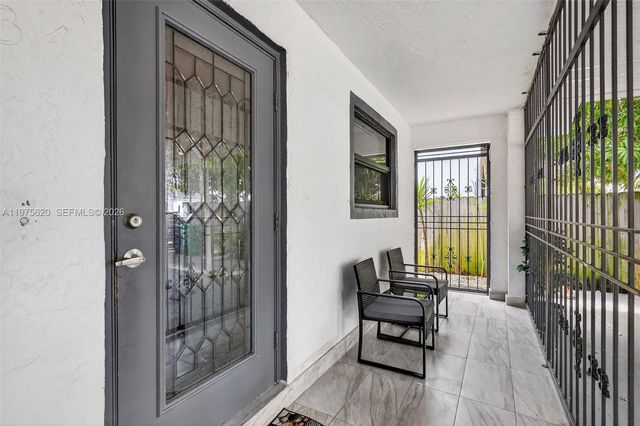 834 NW 115th St, Miami, FL 33168