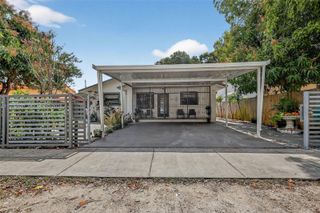 834 NW 115th St, Miami, FL 33168