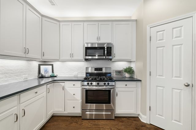 638 Weybridge Dr, Nolensville, TN 37135