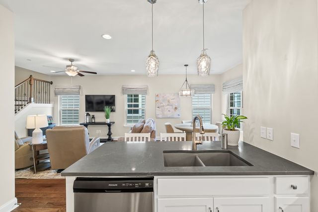 638 Weybridge Dr, Nolensville, TN 37135