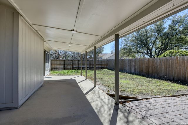 3218 JENKINS DR, San Antonio, TX 78247