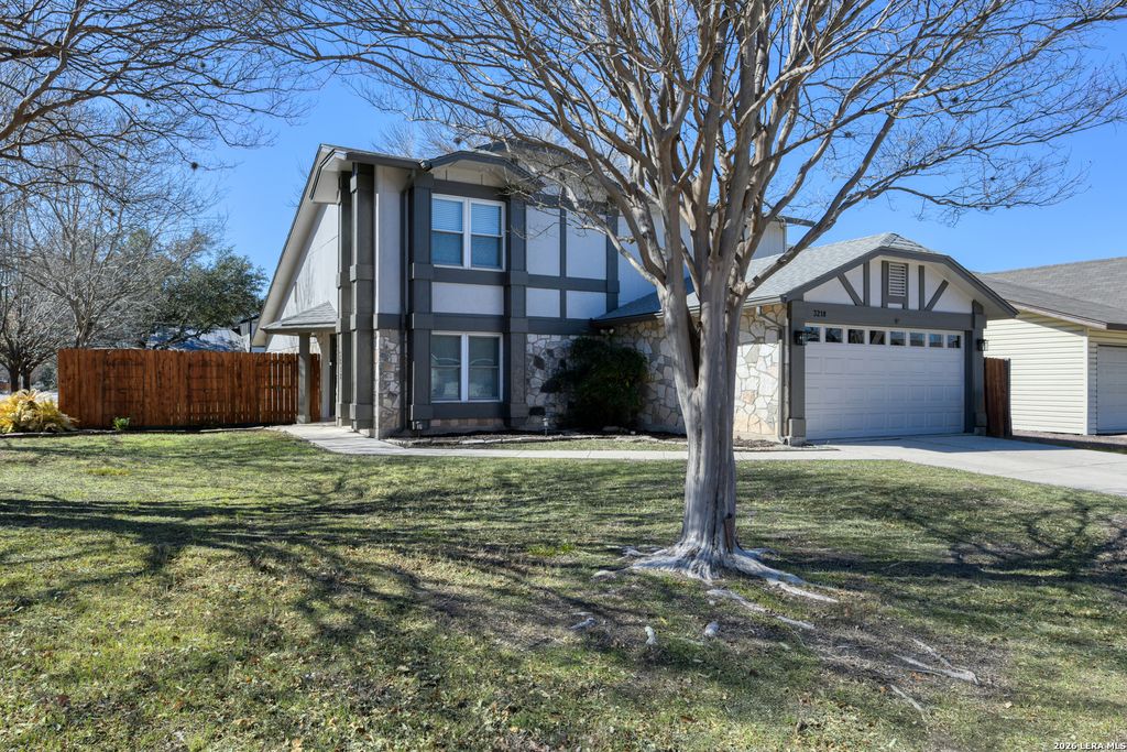 3218 JENKINS DR, San Antonio, TX 78247
