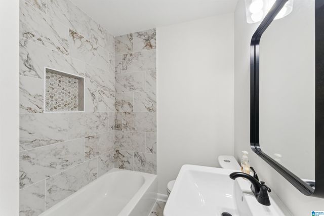 3366 CRESCENT DRIVE, Hueytown, AL 35023