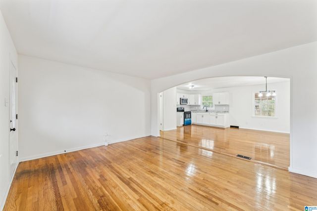 3366 CRESCENT DRIVE, Hueytown, AL 35023