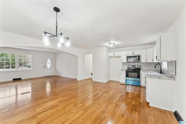 3366 CRESCENT DRIVE, Hueytown, AL 35023