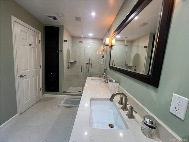 17 Ingleside Lane 31B, White Plains, NY 10605