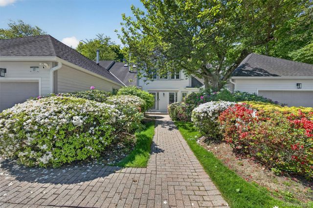 17 Ingleside Lane 31B, White Plains, NY 10605