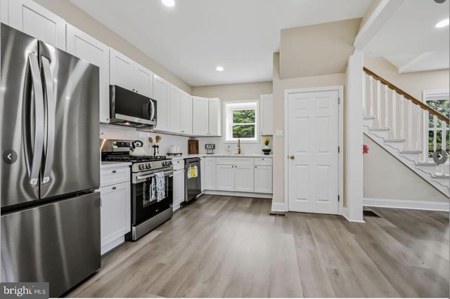 109 CLEVELAND AVE, Wilmington, DE 19803