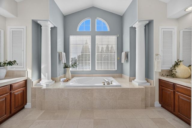 1511 Heredia Dr, Roseville, CA 95747