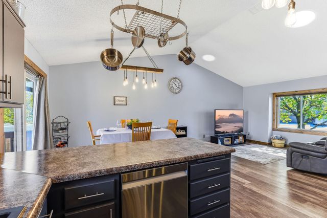 13676 Marigold Street NW, Andover, MN 55304
