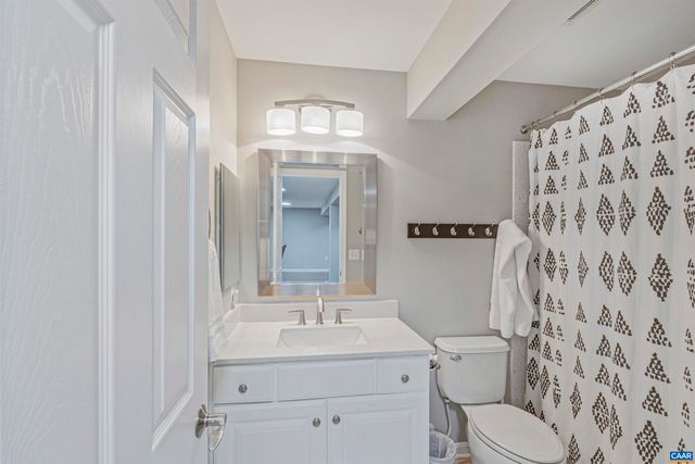 87 MISTLAND TRL, Ruckersville, VA 22968