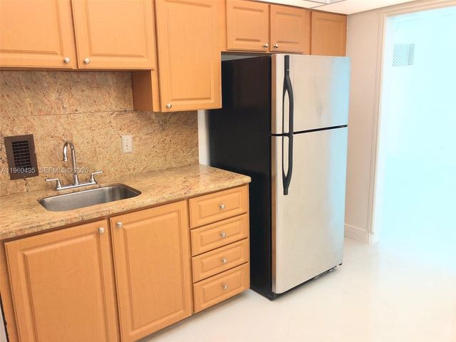 3901 S Ocean Dr 2J, Hollywood, FL 33019