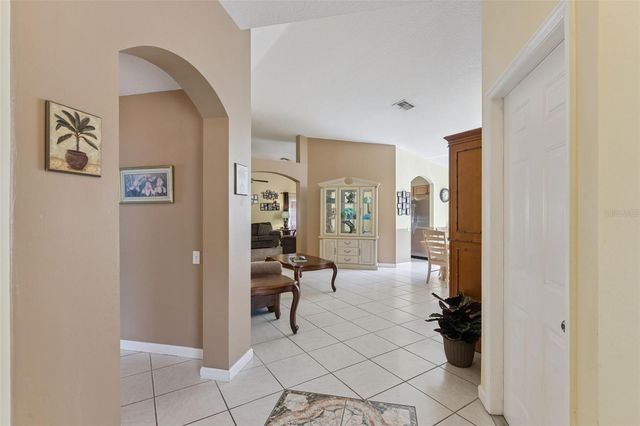 3136 CRANES COVE LOOP, Kissimmee, FL 34741