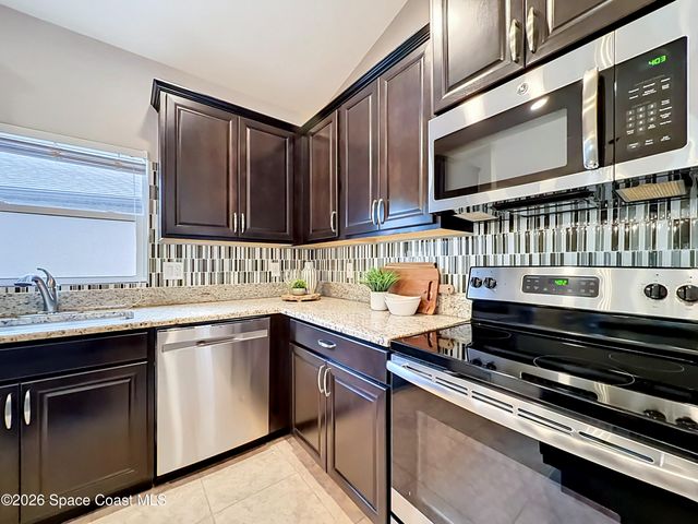 1523 Musgrass Circle, West Melbourne, FL 32904