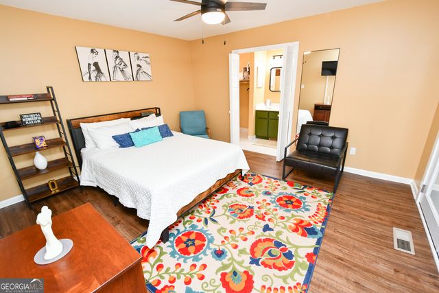 316 Meadowridge Drive, Warner Robins, GA 31093