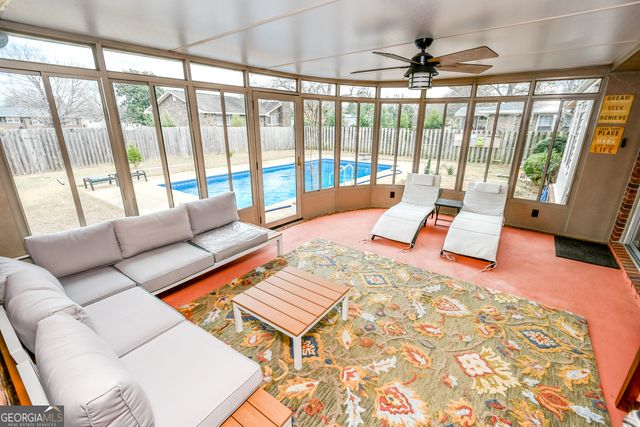 316 Meadowridge Drive, Warner Robins, GA 31093