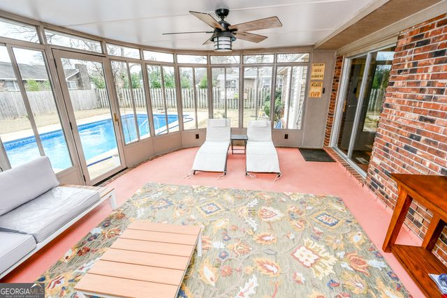 316 Meadowridge Drive, Warner Robins, GA 31093