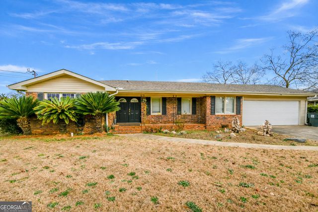 316 Meadowridge Drive, Warner Robins, GA 31093