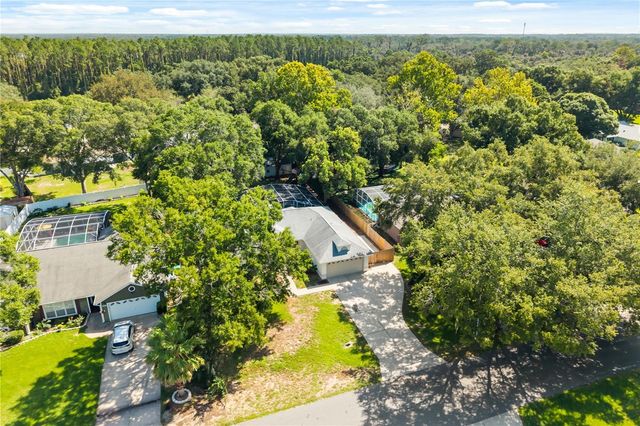 2635 LAKE LANDING BOULEVARD, Eustis, FL 32726