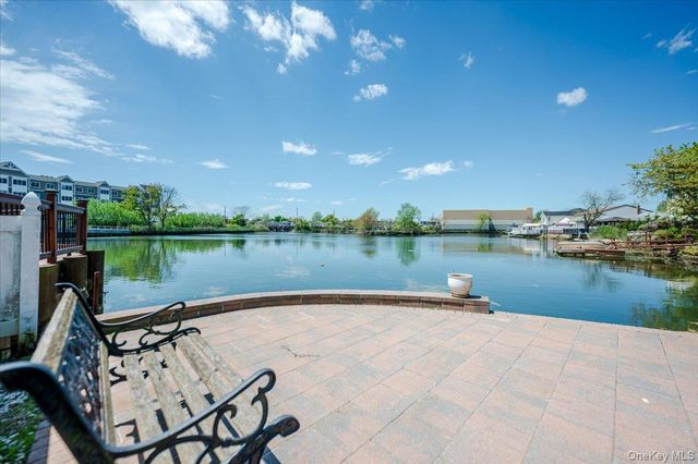 593 Pearl Street, Oceanside, NY 11572