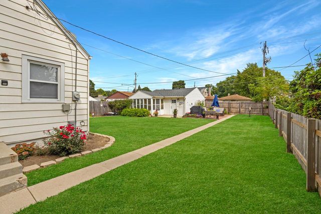 3528 S Herman STREET, Milwaukee, WI 53207