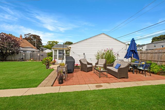 3528 S Herman STREET, Milwaukee, WI 53207