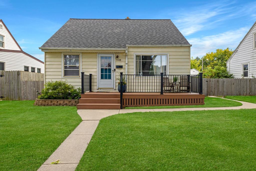 3528 S Herman STREET, Milwaukee, WI 53207