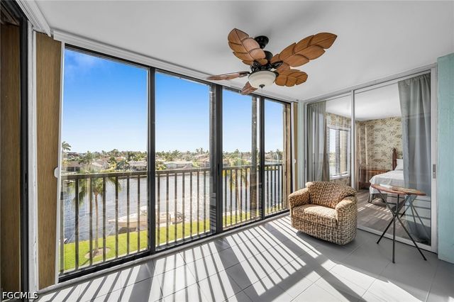 4260 SE 20th PL 401, Cape Coral, FL 33904