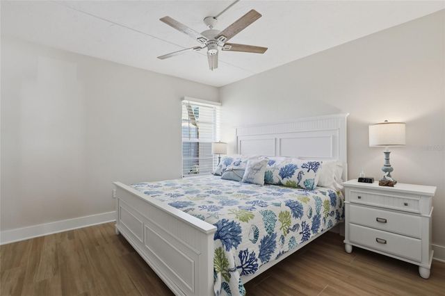 5950 MIDNIGHT PASS ROAD 101, Sarasota, FL 34242