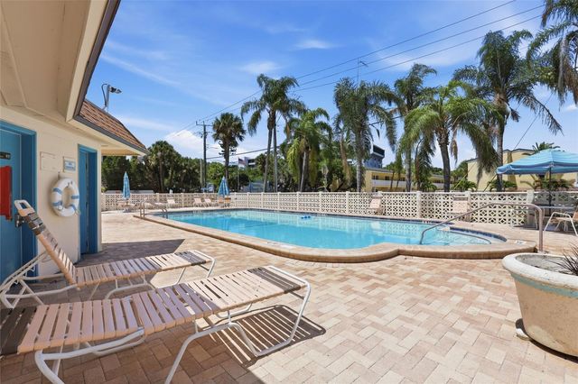 5950 MIDNIGHT PASS ROAD 101, Sarasota, FL 34242