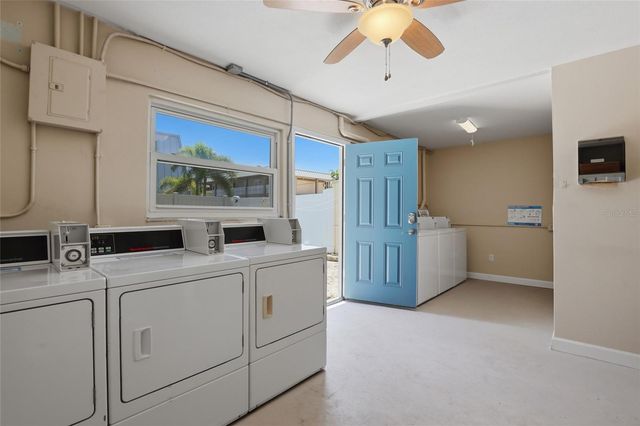 5950 MIDNIGHT PASS ROAD 101, Sarasota, FL 34242