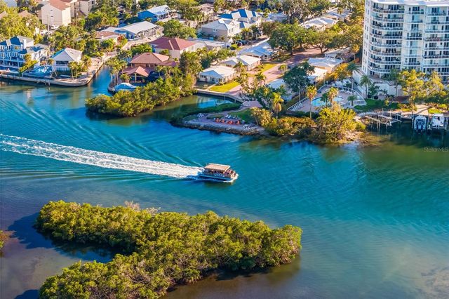 5950 MIDNIGHT PASS ROAD 101, Sarasota, FL 34242